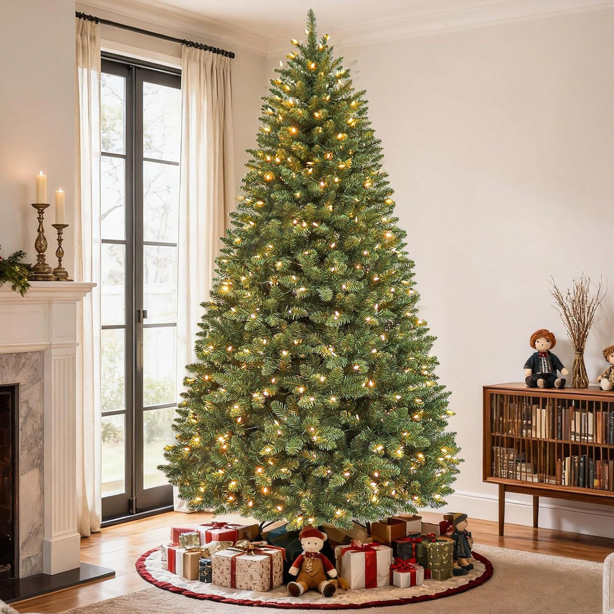 Hykolity 7.5 ft Prelit Christmas Tree with 1,450 Branch Tips, 450 Warm White Led Lights, Hinged Design and Sturdy Metal Stand
