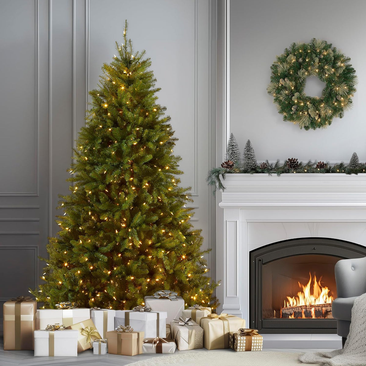 National Tree Company 7.5ft Pre-Lit Dunhill Fir Artificial Christmas Tree