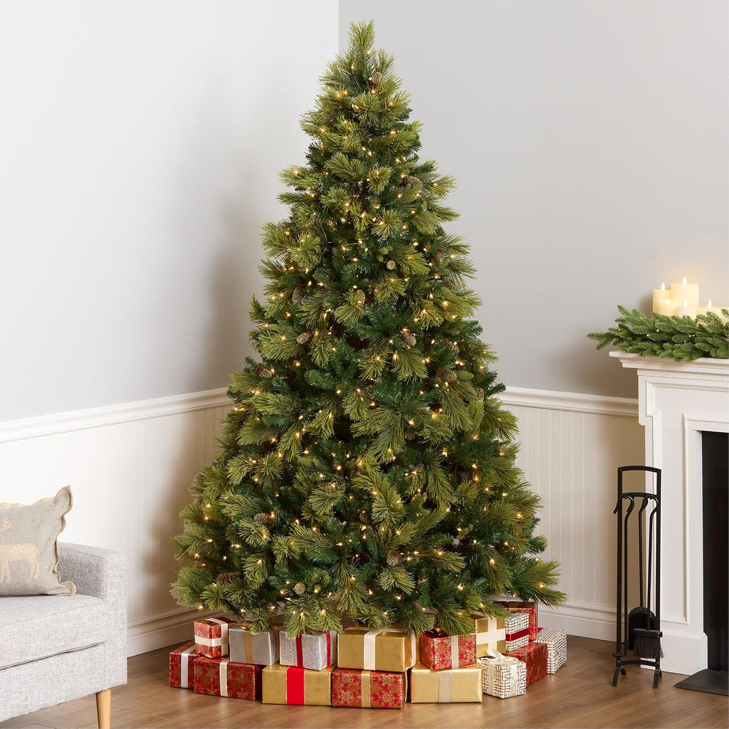 National Tree Company 7.5ft Pre-Lit Carolina Pine Artificial Christmas Tree